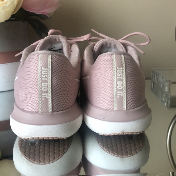 nike flex supreme tr 6 women's cross training shoes